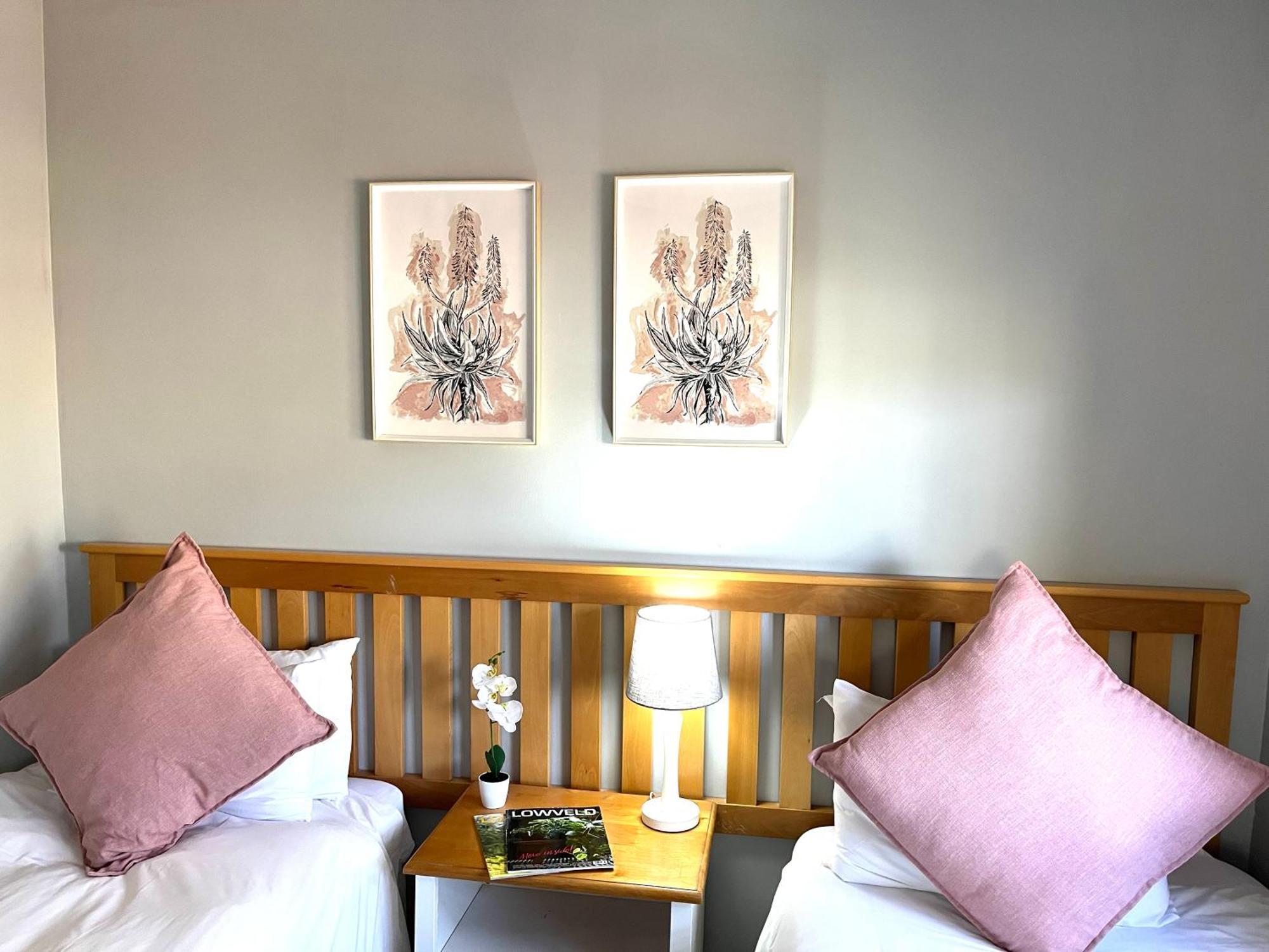 Thyme Inn On Greenway White River Εξωτερικό φωτογραφία